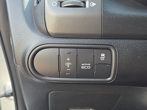 Used 2016 Kia Forte LX FWD image 26
