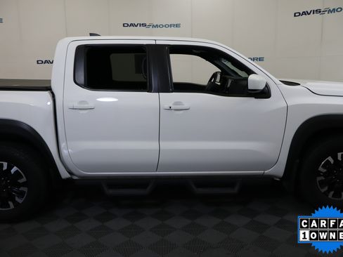 Used 2022 Nissan Frontier Pro-X RWD image 5