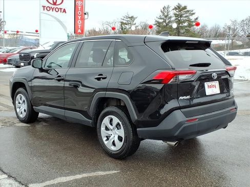 Used 2025 Toyota RAV4 LE image 7