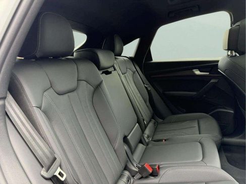 Certified 2025 Audi Q5 2.0T Premium Plus w/ Premium Plus Package AWD/4WD image 25