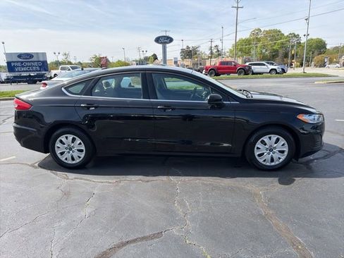 Certified 2019 Ford Fusion S FWD image 8