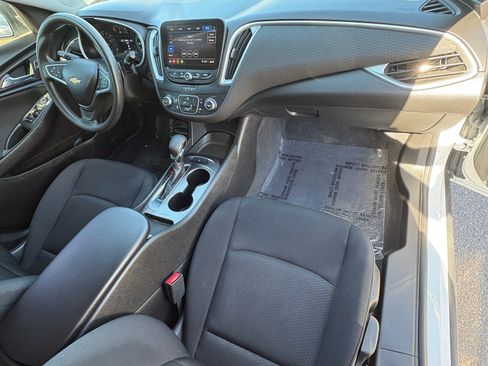 Used 2022 Chevrolet Malibu LS w/ LPO, Convenience Package 1 FWD image 11