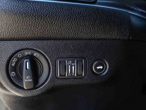 Used 2021 Dodge Challenger R/T w/ Blacktop Package image 23