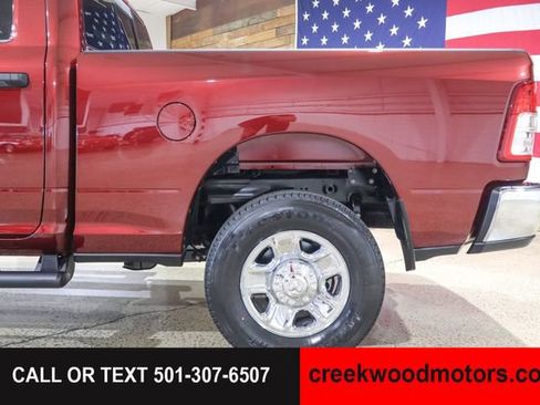 Used 2024 RAM 2500 Tradesman w/ Chrome Appearance Group AWD/4WD image 35