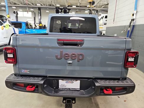 New 2026 Jeep Gladiator Rubicon image 3