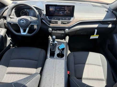New 2026 Nissan Altima 2.5 SV w/ SV Special Edition Package FWD image 27