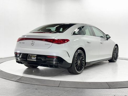 Used 2023 Mercedes-Benz EQE 500 4MATIC Sedan w/ Pinnacle Trim Package image 34