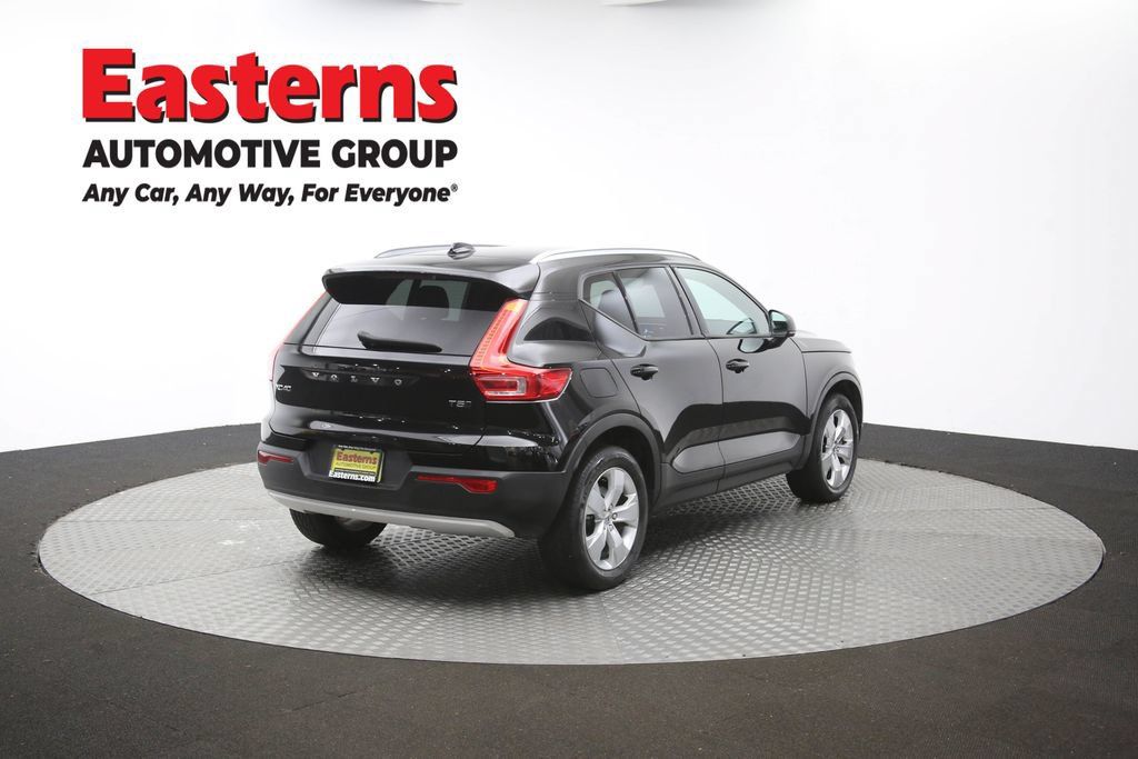 Used 2022 Volvo XC40 T5 Momentum AWD/4WD image 42