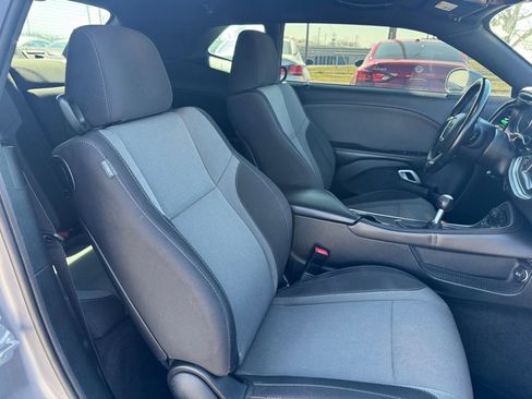 Used 2016 Dodge Challenger R/T w/ Cold Weather Group RWD image 14