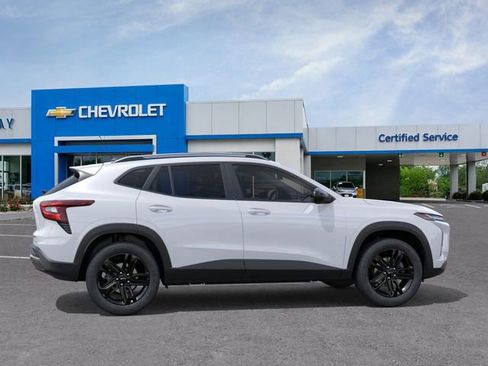 New 2026 Chevrolet Trax ACTIV FWD image 5