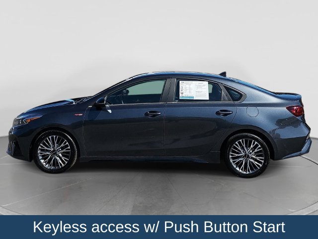Used 2022 Kia Forte GT-Line w/ GT-Line Premium Package FWD image 7