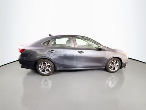 Used 2020 Kia Forte LXS FWD image 11