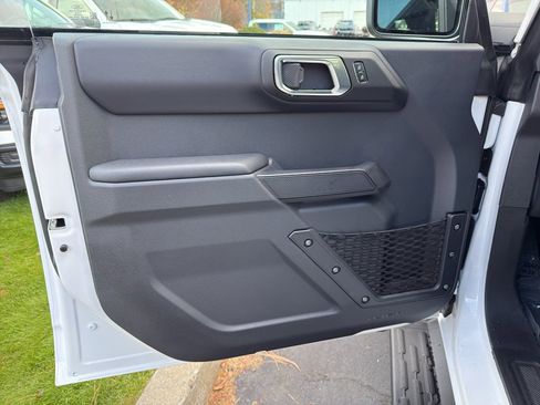 New 2025 Ford Bronco Outer Banks AWD/4WD image 17