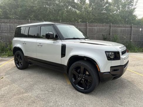 New 2026 Land Rover Defender 110 X-Dynamic SE AWD/4WD image 4
