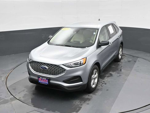 Used 2023 Ford Edge SE image 23