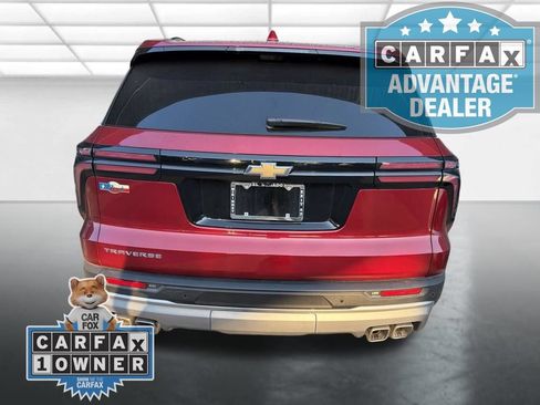 Used 2026 Chevrolet Traverse LT w/ Driver Confidence Package FWD image 4