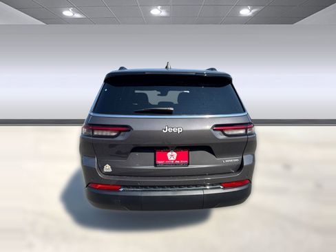 New 2025 Jeep Grand Cherokee L Laredo w/ Luxury Tech Group I image 9