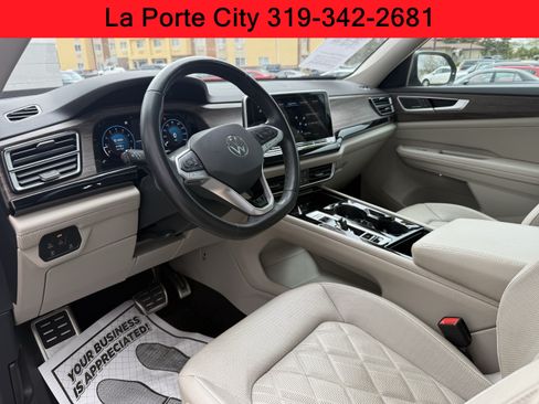 Used 2024 Volkswagen Atlas SEL Premium R-Line AWD/4WD image 13