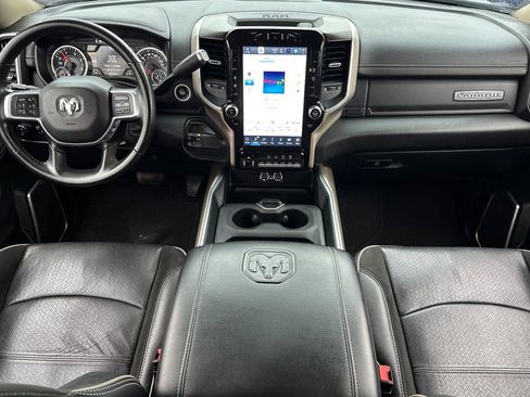 Used 2022 RAM 3500 Laramie image 13