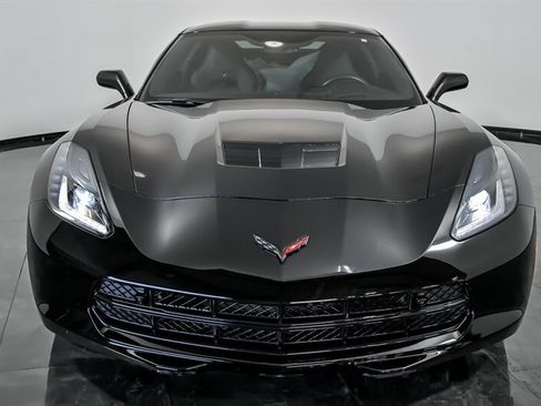 Used 2016 Chevrolet Corvette Stingray Coupe w/ 2LT Preferred Equipment Group RWD image 4