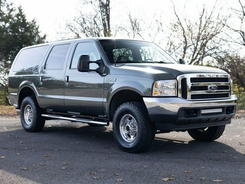 Used 2001 Ford Excursion Limited image 13