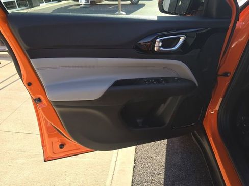 New 2026 Jeep Compass Limited image 10