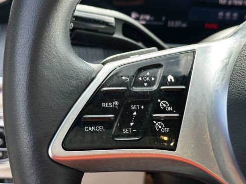 Certified 2025 Mercedes-Benz C 300 Sedan image 28