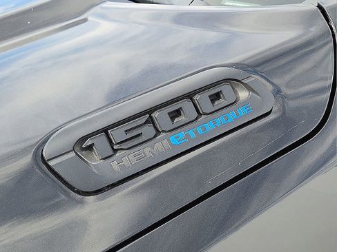 Used 2022 RAM 1500 Lone Star image 11