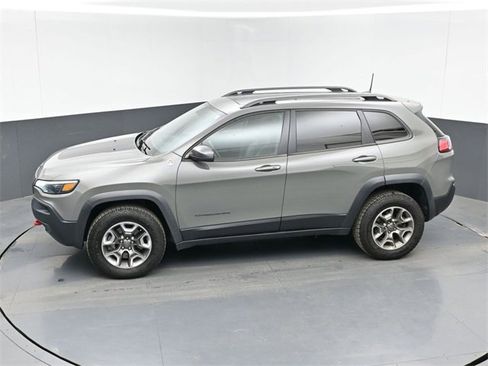 Used 2019 Jeep Cherokee Trailhawk w/ Comfort/Convenience Group image 41