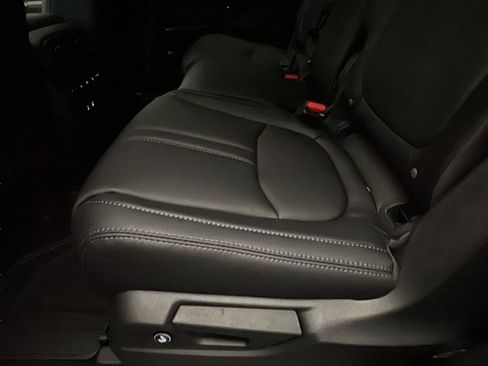 New 2026 Honda Pilot Touring image 14