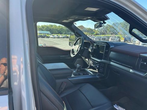 Used 2023 Ford F150 Lariat w/ Equipment Group 502A High AWD/4WD image 13