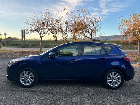 Used 2013 MAZDA MAZDA3 i Touring image 22