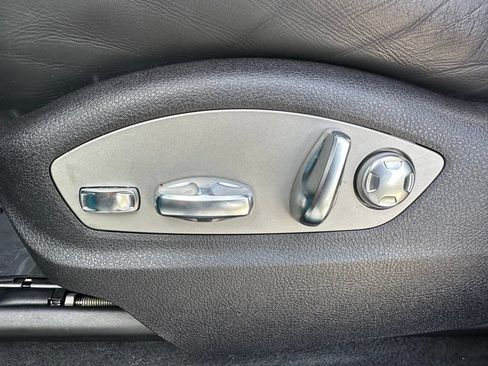 Certified 2020 Porsche Macan AWD/4WD image 21