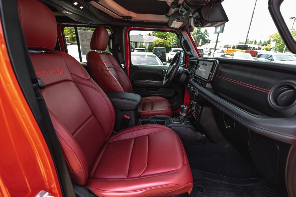 Used 2024 Jeep Wrangler Unlimited Rubicon 392 AWD/4WD image 29