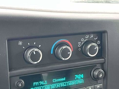 New 2024 Chevrolet Express 3500 w/ Power Convenience Package image 19