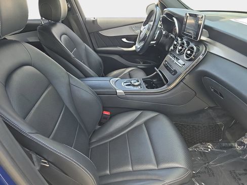 Used 2019 Mercedes-Benz GLC 300 4MATIC Coupe image 12
