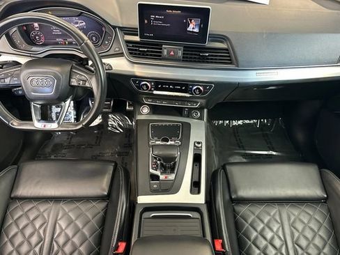 Used 2019 Audi SQ5 Premium Plus w/ Premium Plus Package AWD/4WD image 15