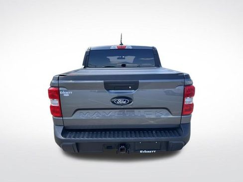 Certified 2025 Ford Maverick XLT w/ XLT Luxury Package AWD/4WD image 8