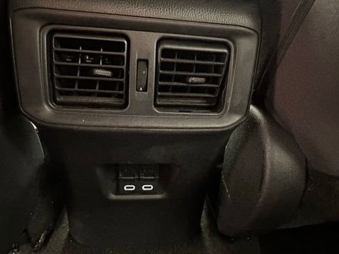 Used 2023 Toyota RAV4 SE AWD/4WD image 28