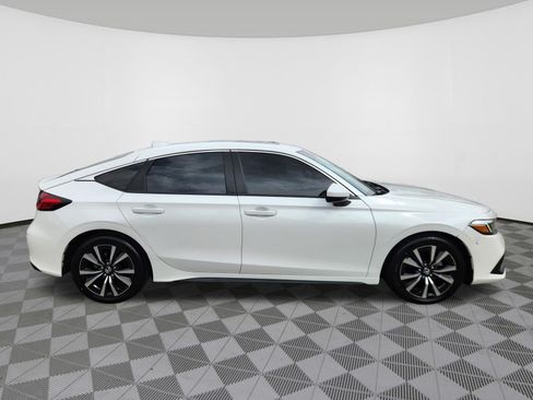 Certified 2024 Honda Civic EX-L image 6