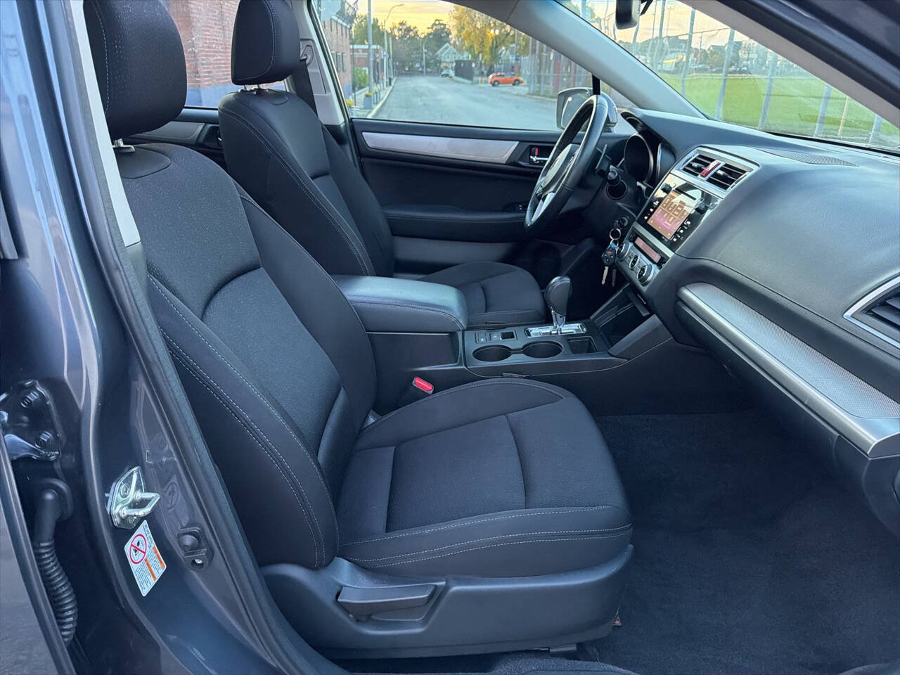 Used 2015 Subaru Legacy 2.5i Premium w/ Moonroof Package AWD/4WD image 23