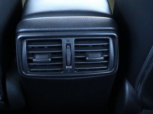 Used 2022 Nissan Rogue Sport SL w/ Premium Package AWD/4WD image 34
