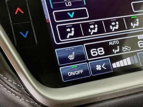 Used 2020 Subaru Outback Limited w/ Popular Package #2 AWD/4WD image 28