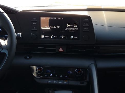 Certified 2025 Hyundai Elantra Sport image 11