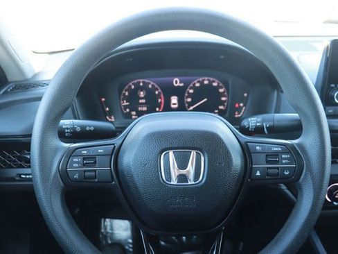 Used 2024 Honda Accord LX image 18