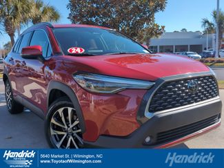 Certified 2024 Toyota Corolla Cross XLE video 1