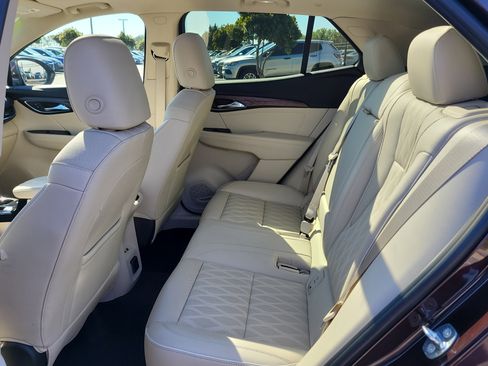 Used 2023 Buick Envision Avenir image 15