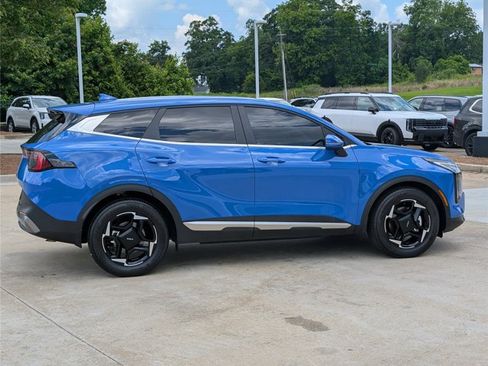 Used 2026 Kia Sportage EX FWD image 21