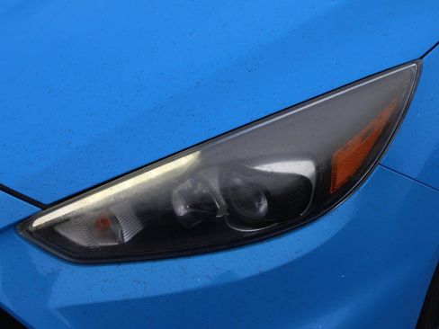 Used 2016 Ford Focus RS image 11