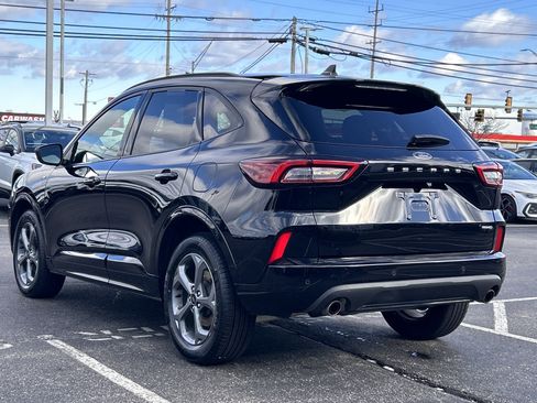 Used 2023 Ford Escape ST-Line w/ Tech Pack #1 image 5